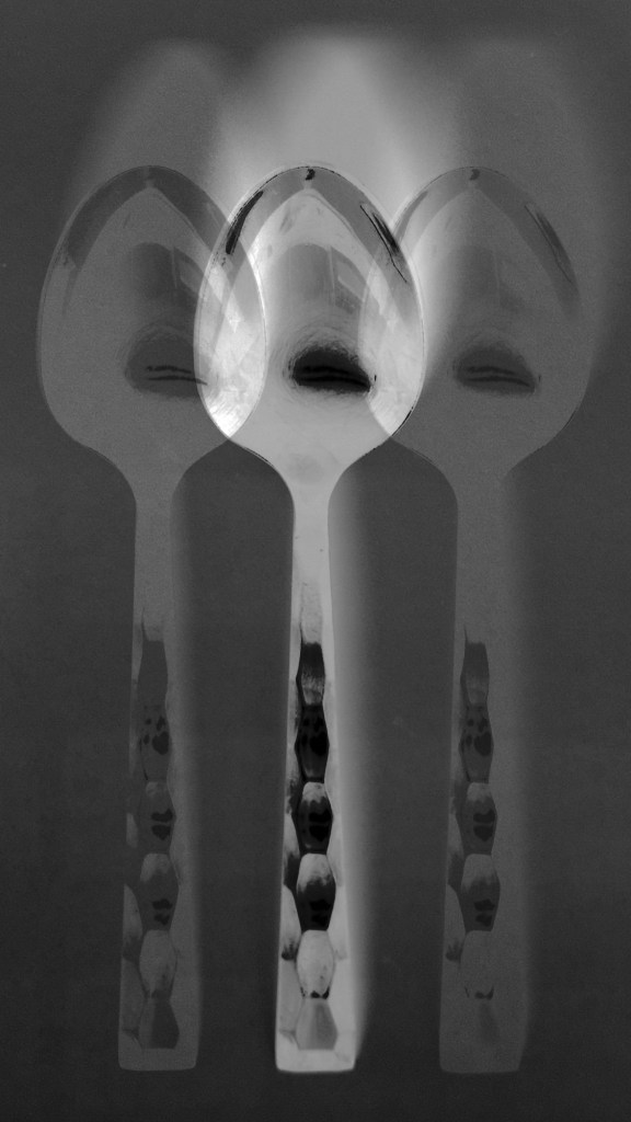 (3) 1 SPOON 
LONG EXPOSURE
EXP.
2020's